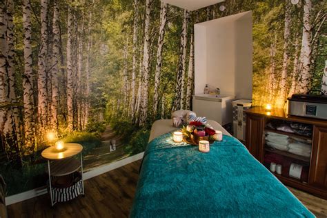 Intimate massage Escort Ternitz